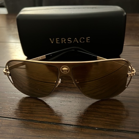 Authentic Versace Sunglasses - Picture 2 of 5